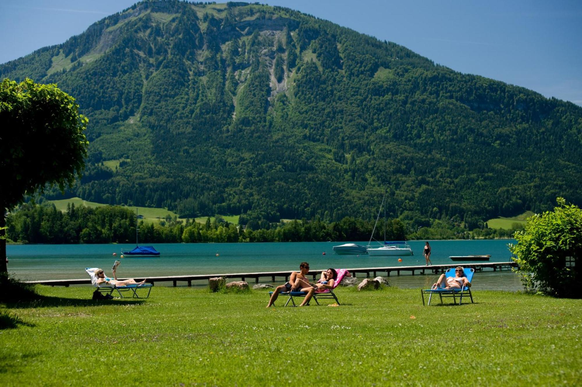 Hotel Buerglstein Sankt Wolfgang im Salzkammergut Luaran gambar